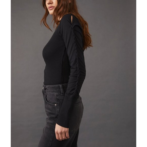 Free People Daisy Chain Cuff / Black - worn once - Picture 5 of 9